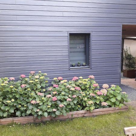 Studio Avec Jardin Et Stationnement Gratuit A Rouen Buitenkant foto