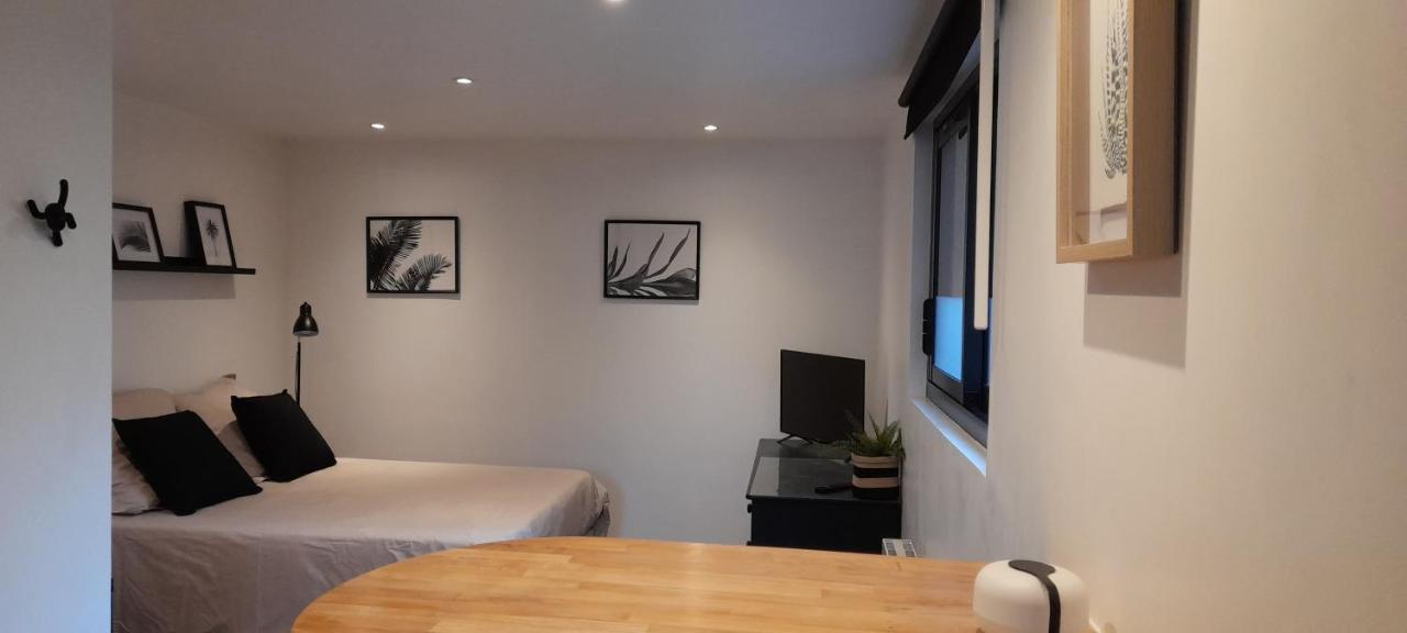 Studio Avec Jardin Et Stationnement Gratuit A Rouen Buitenkant foto